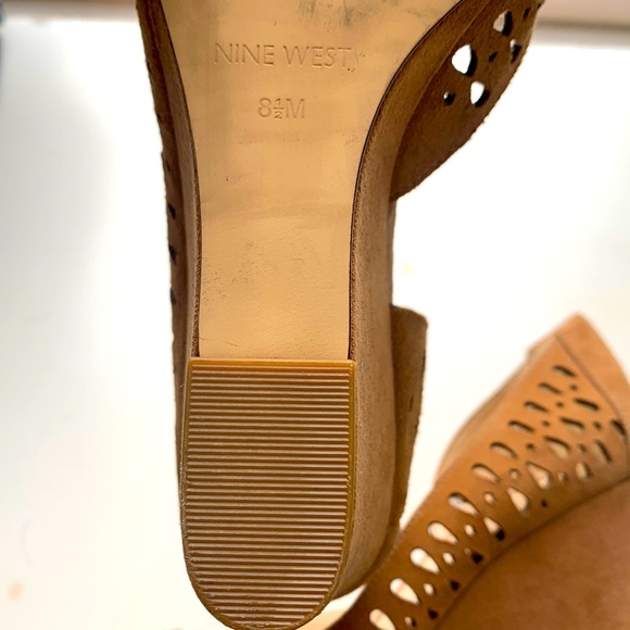 Nine West cognac suede wedge heels, size 8-1/2 - Picture 5 of 5
